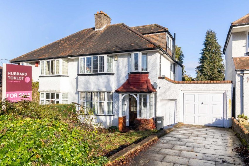 Briton Crescent