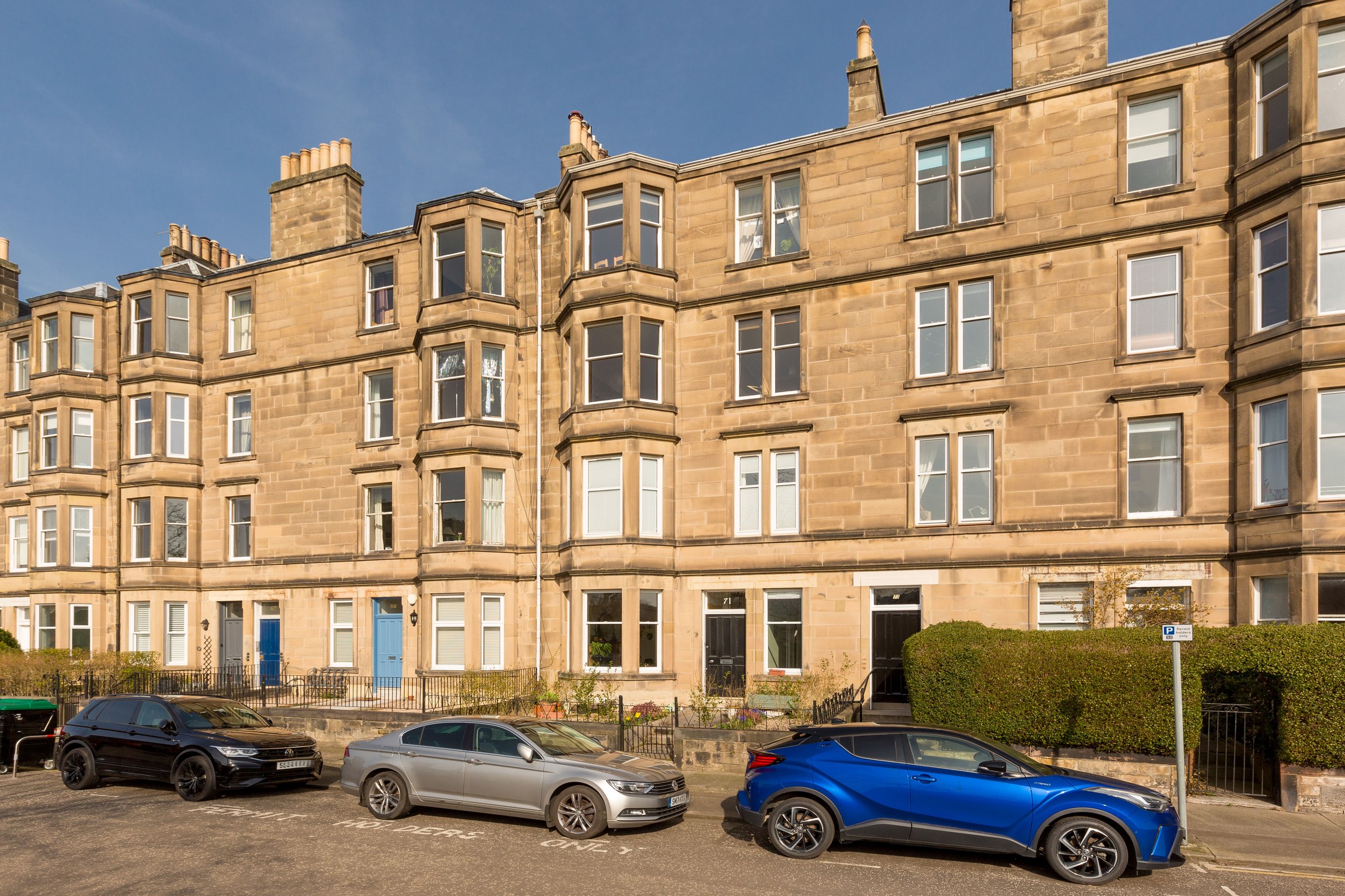 73/4 Falcon Road, Morningside, Edinburgh, EH10 4AS