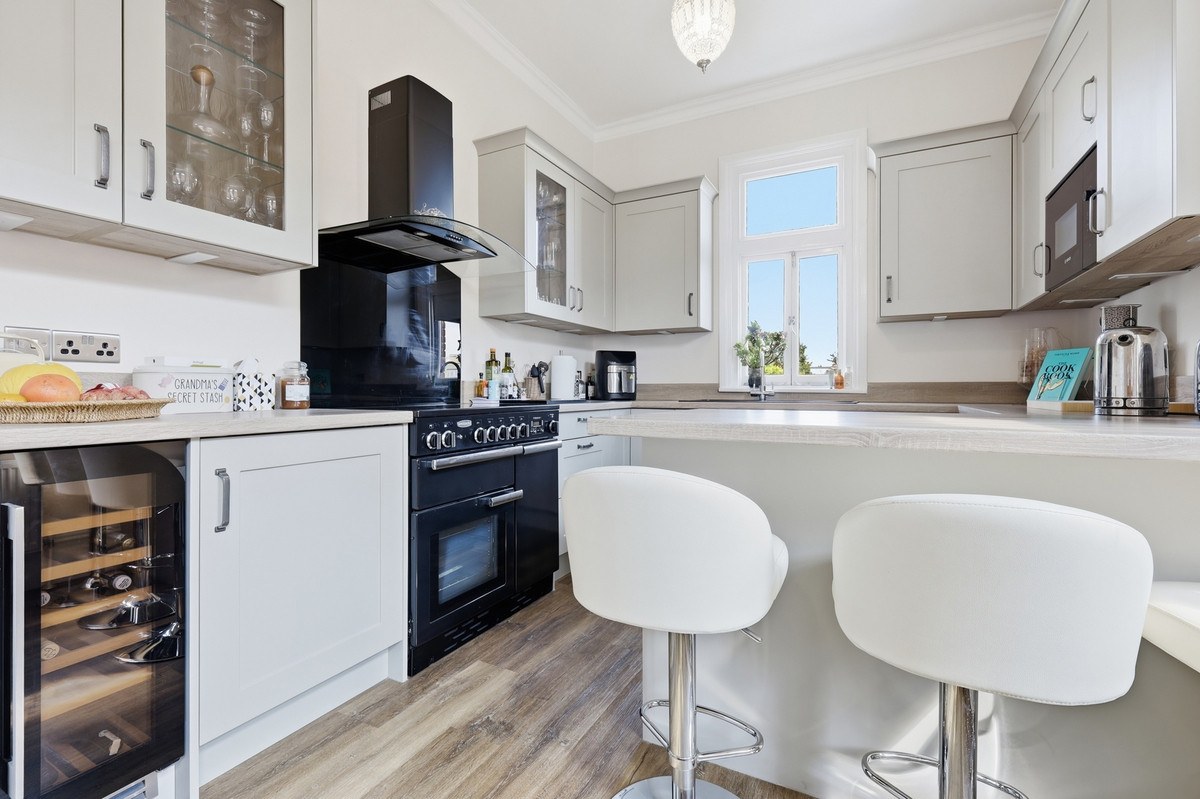 Crowstone Road, Westcliff-on-sea, SS0 8, photo 14
