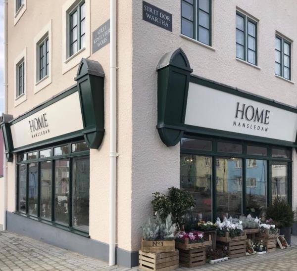 Shop To Rent in Newquay