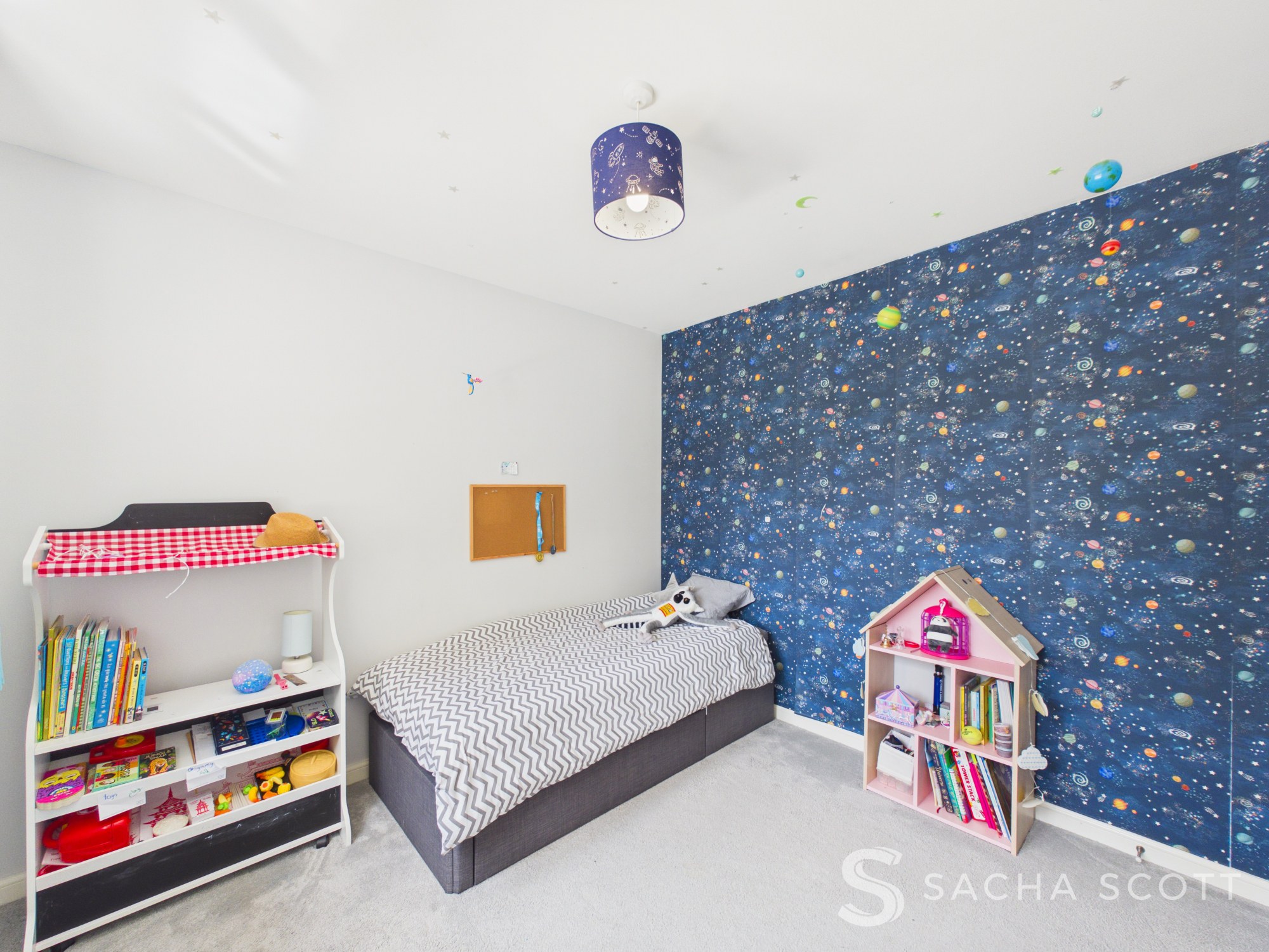 Rona Maclean Close, Epsom, KT19, photo 22