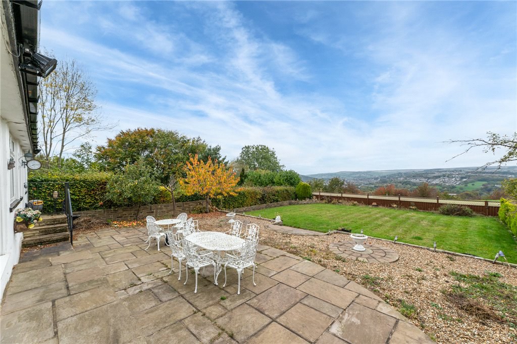 Cottingley Cliffe Road, Bingley, West Yorkshire, BD16, photo 32