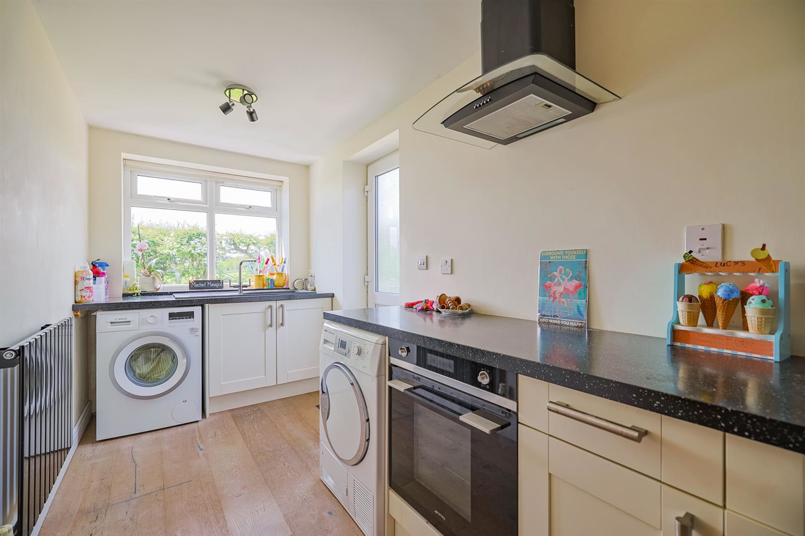 Misty Hills Close, Three Crosses, Swansea, photo 13
