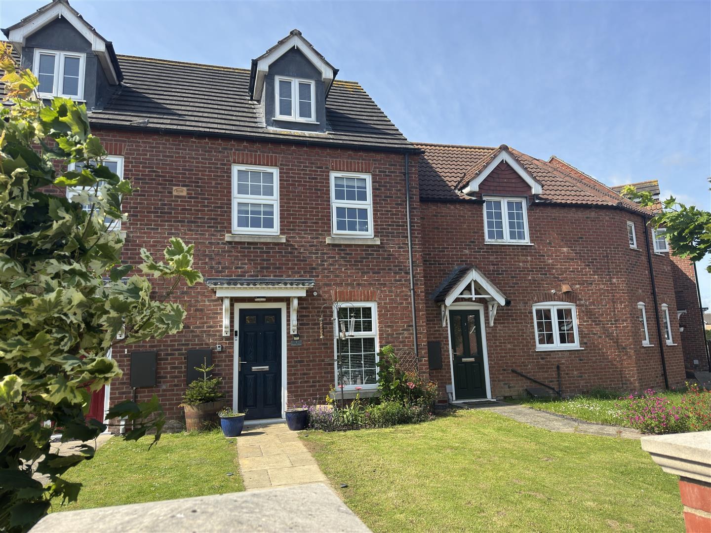 Poppy Close