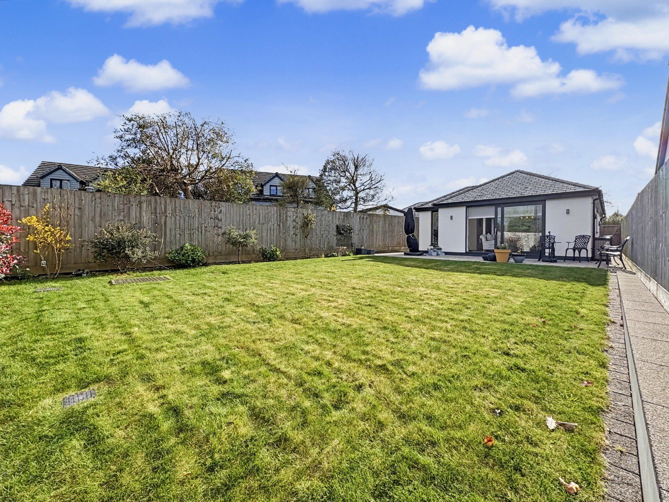 Leedstown, Beautiful Three Bedroom detached Bungalow in the Heart the village, photo 19