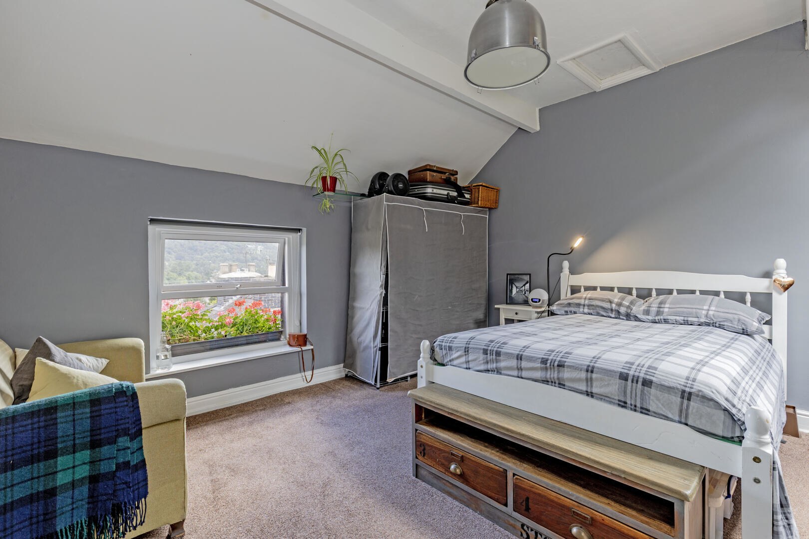 Rock Terrace, Bakewell, photo 13