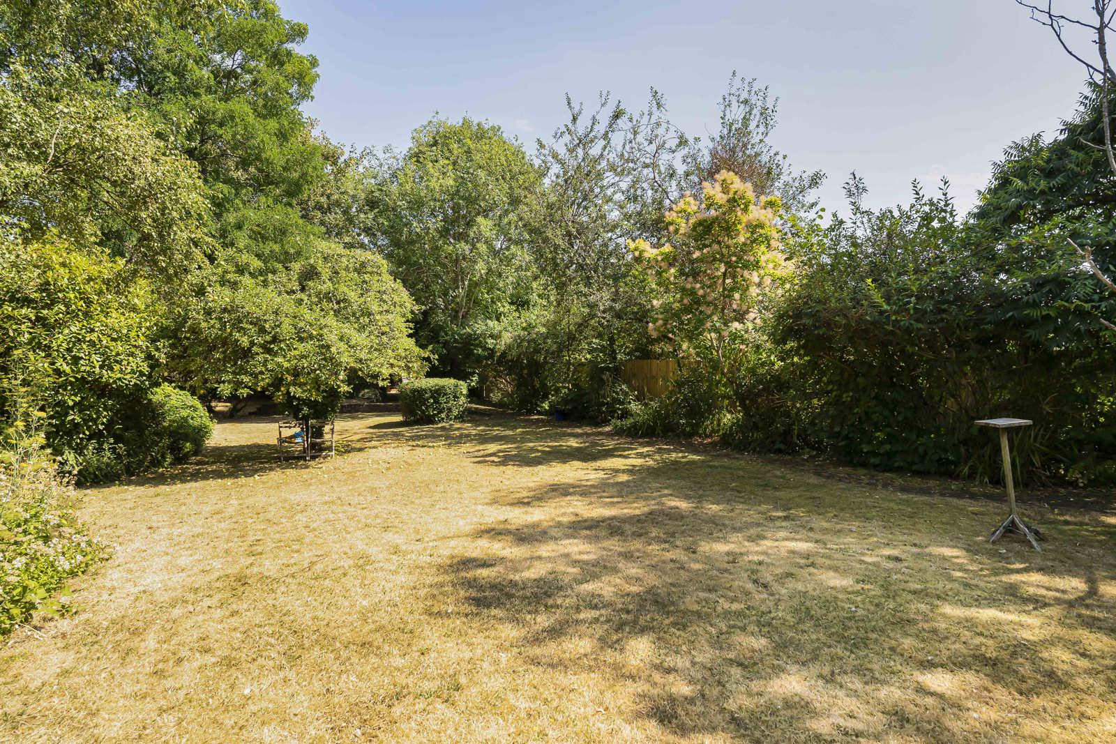 Ackender Road, Alton, Hampshire, GU34, photo 4