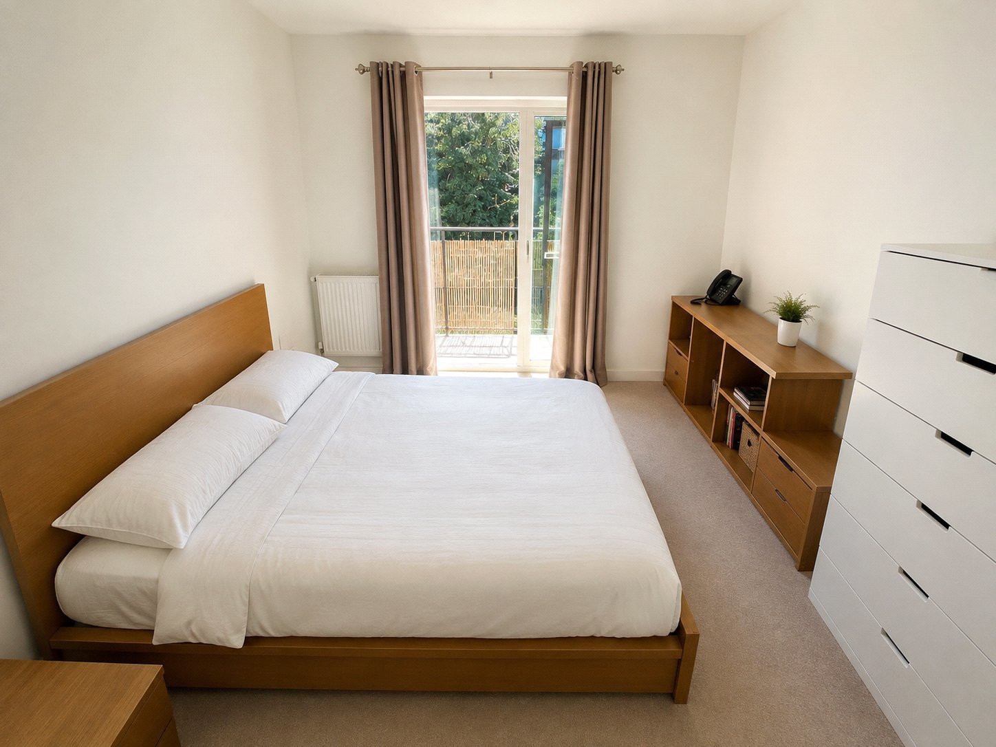 Lampton Road, Hounslow, Greater London, TW3, photo 5