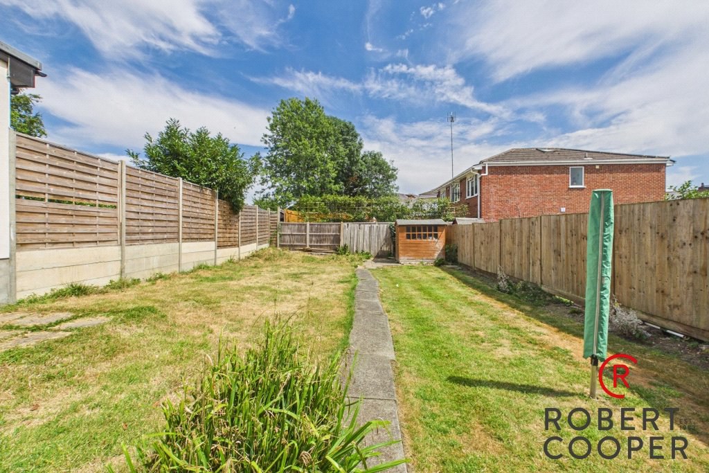 Meadow Road, Pinner, HA5, photo 8