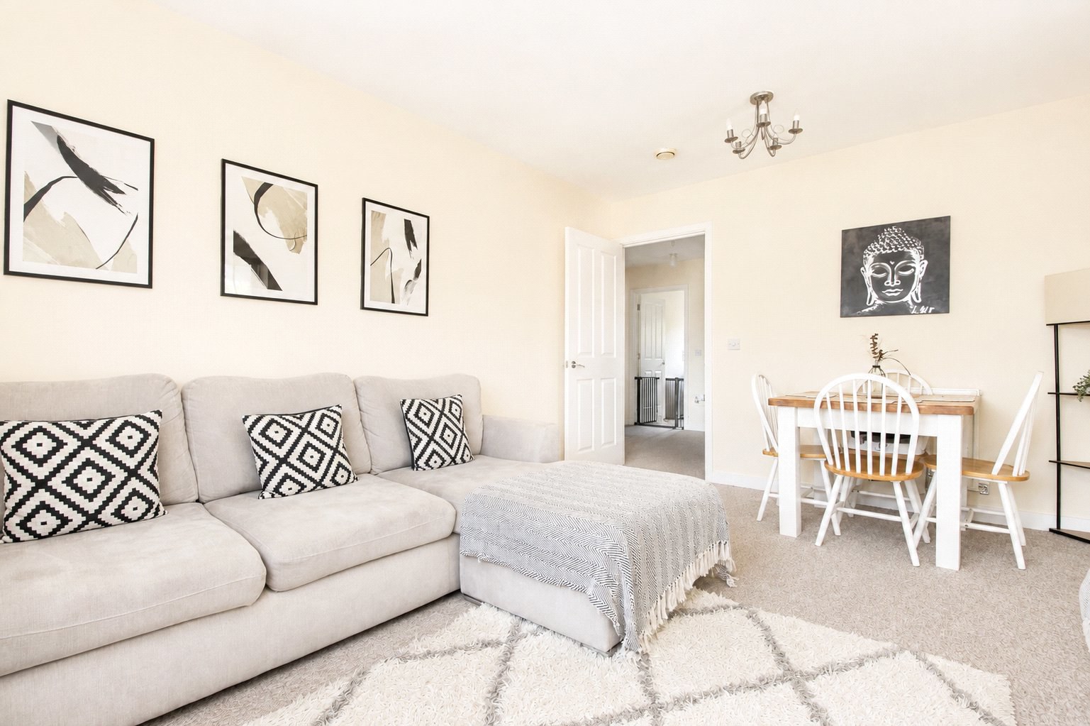 Royal Drive, Bordon, Hampshire, Hampshire, GU35, photo 3