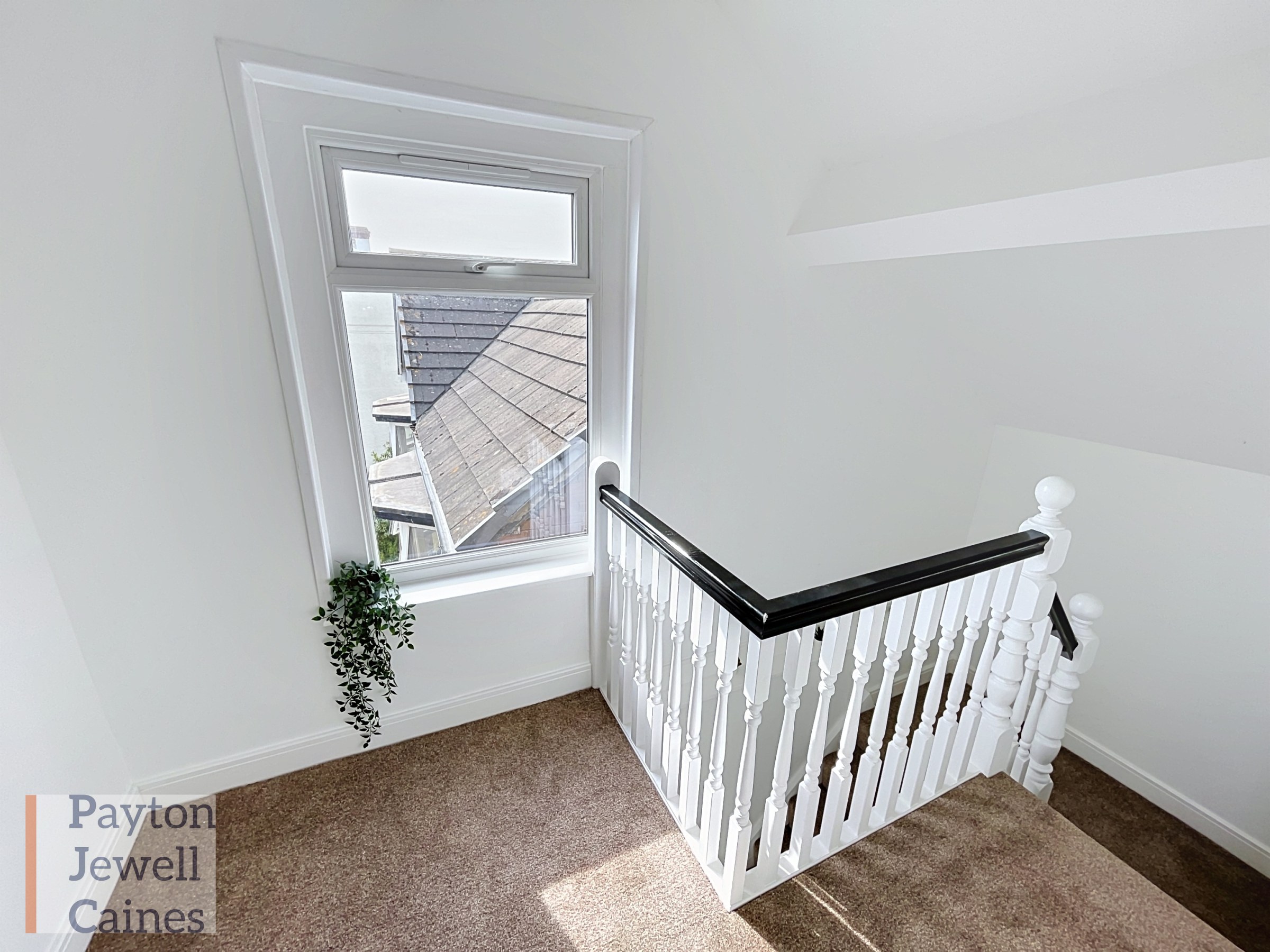 New Road, Porthcawl, CF36, photo 12