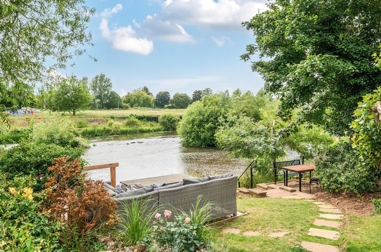 Trews Weir Court, St Leonards, Exeter, EX2, photo 12