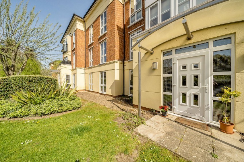Trevelyan Court