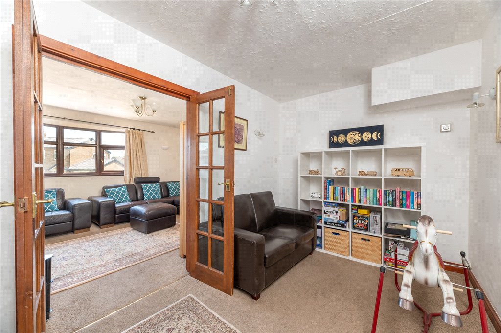 The Roundway, Morley, Leeds, West Yorkshire, LS27, photo 6