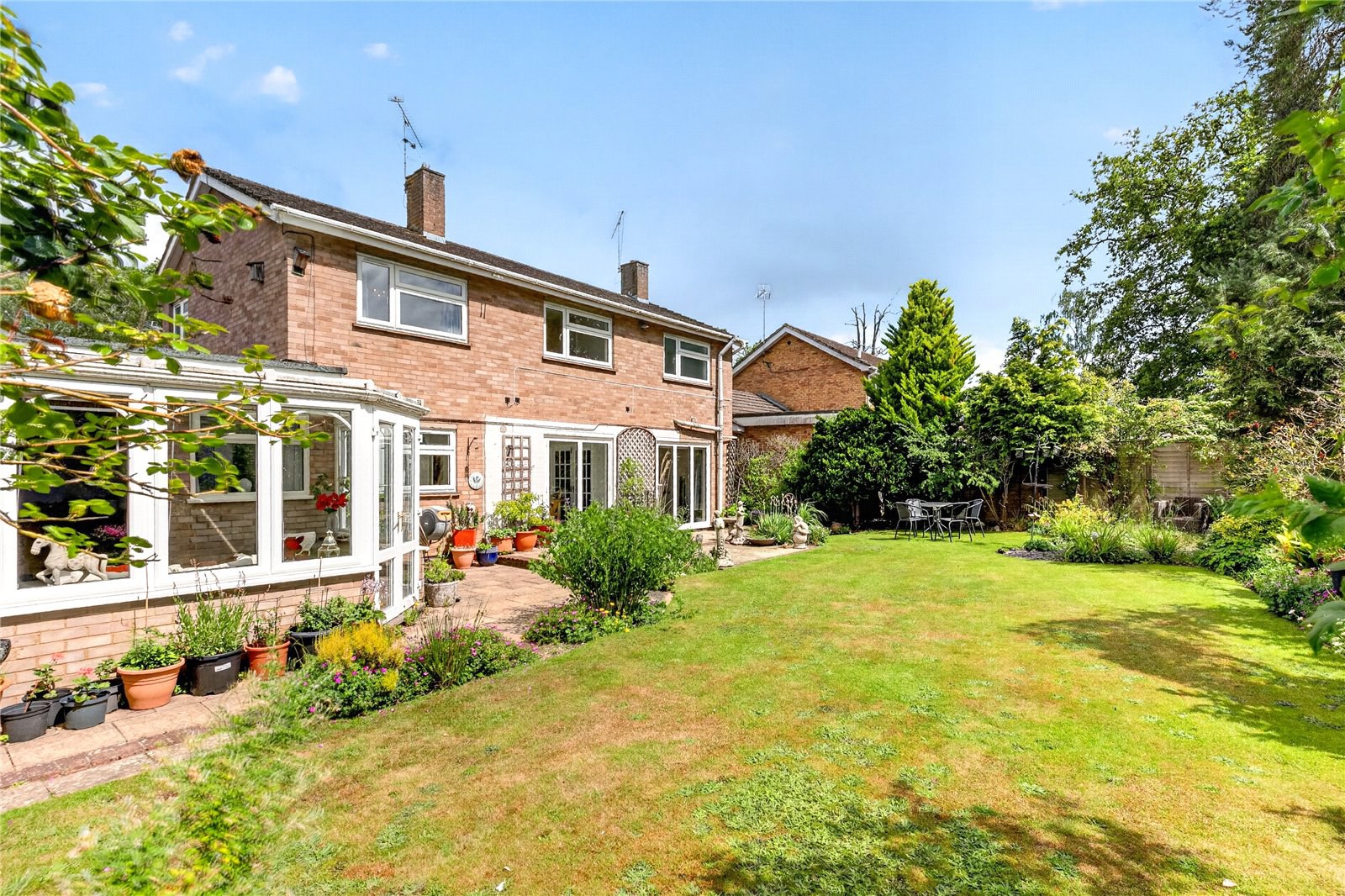 Sherwood Close, Bracknell, Berkshire, RG12