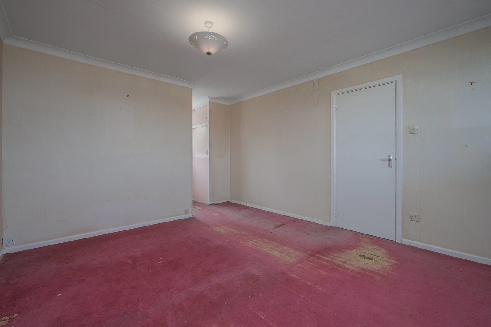 Caradon Close, Derriford, Plymouth, photo 21