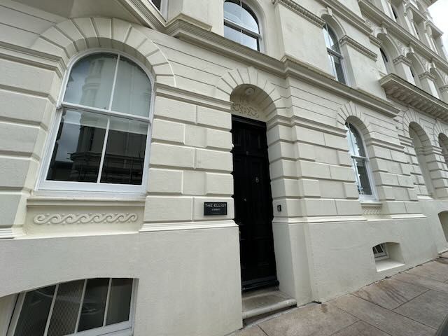 Elliot Terrace, The Hoe, Plymouth., photo 16