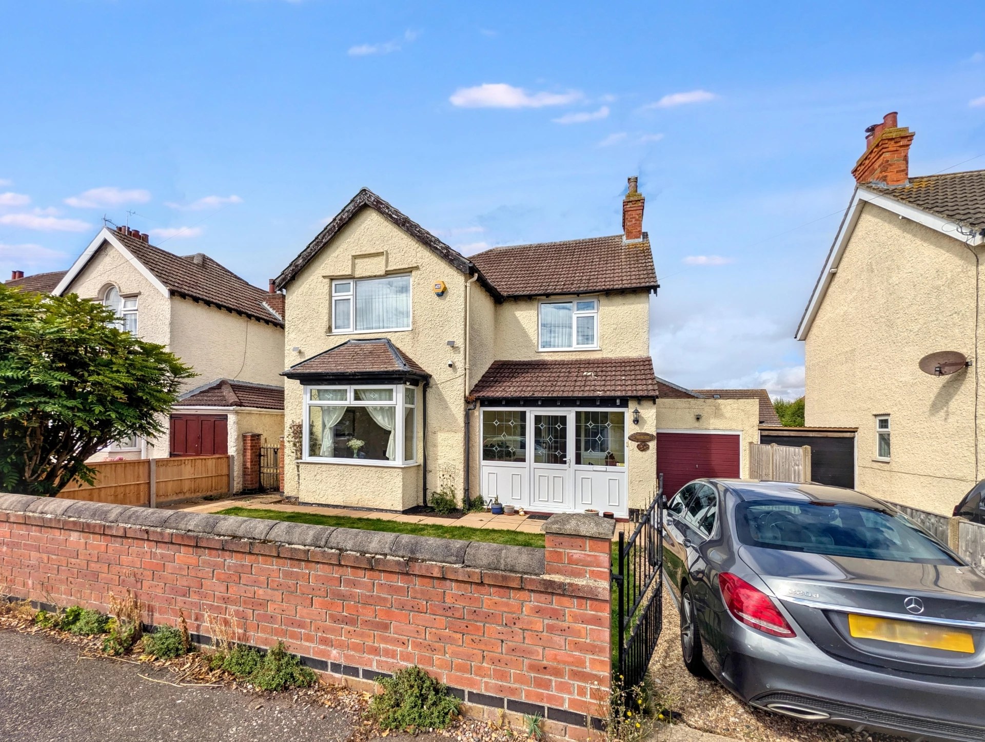 Sunningdale Drive