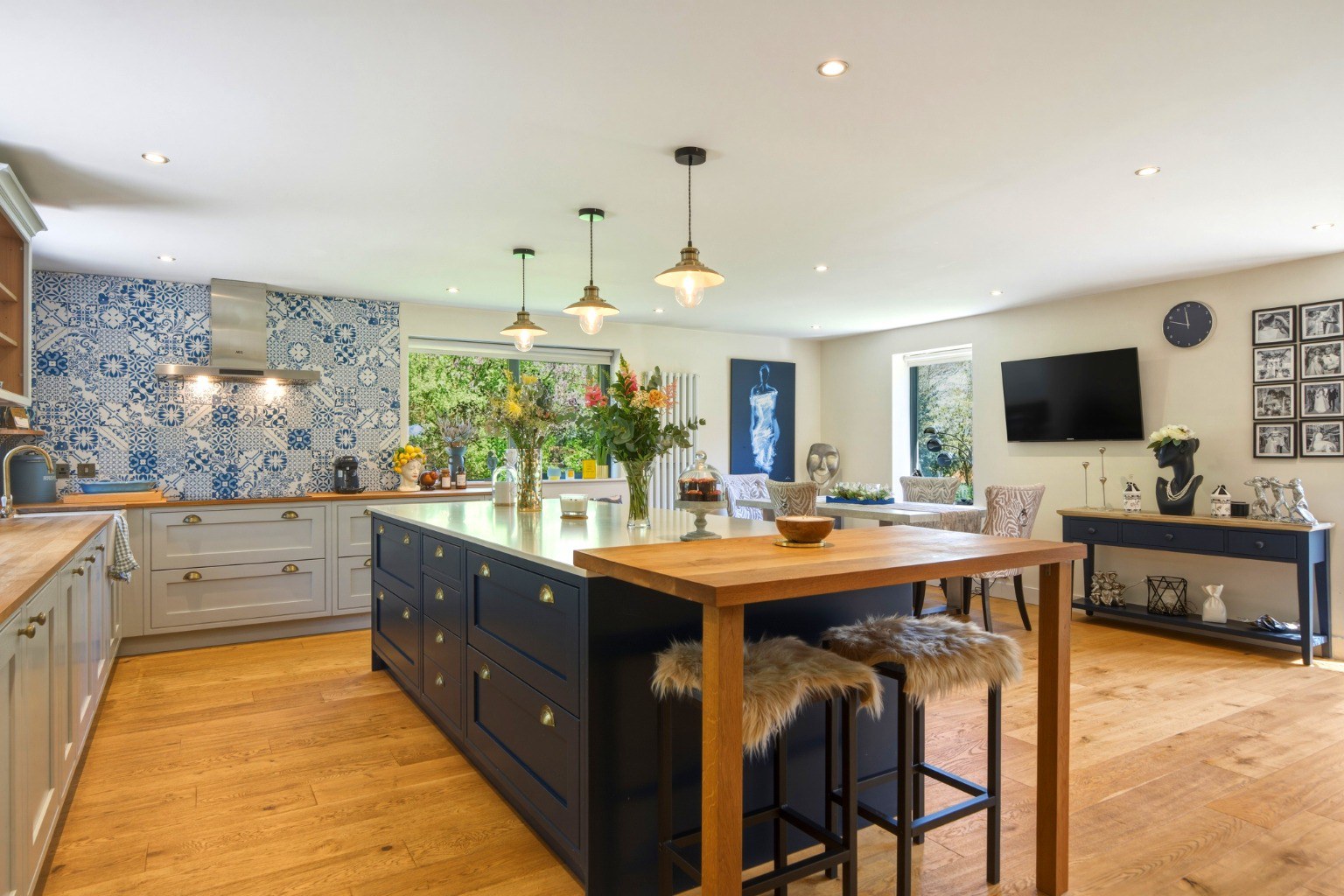 Manor Lodge, Holmes Chapel Road, Chelford, photo 19