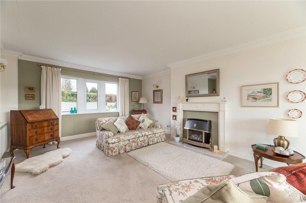 Chat Hill Road, Thornton, Bradford, West Yorkshire, BD13, photo 28