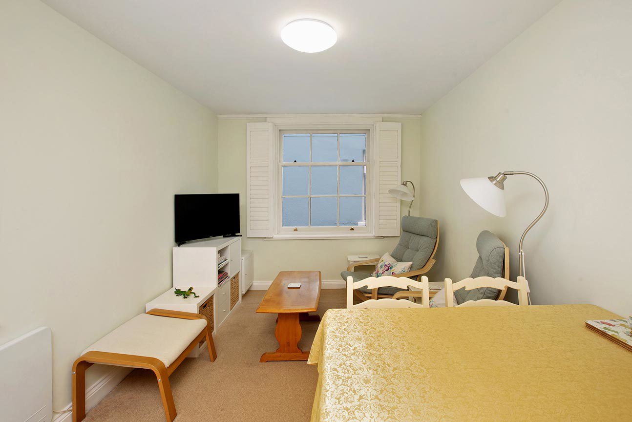 Wellington Street, Evelyn House, TQ14, photo 7