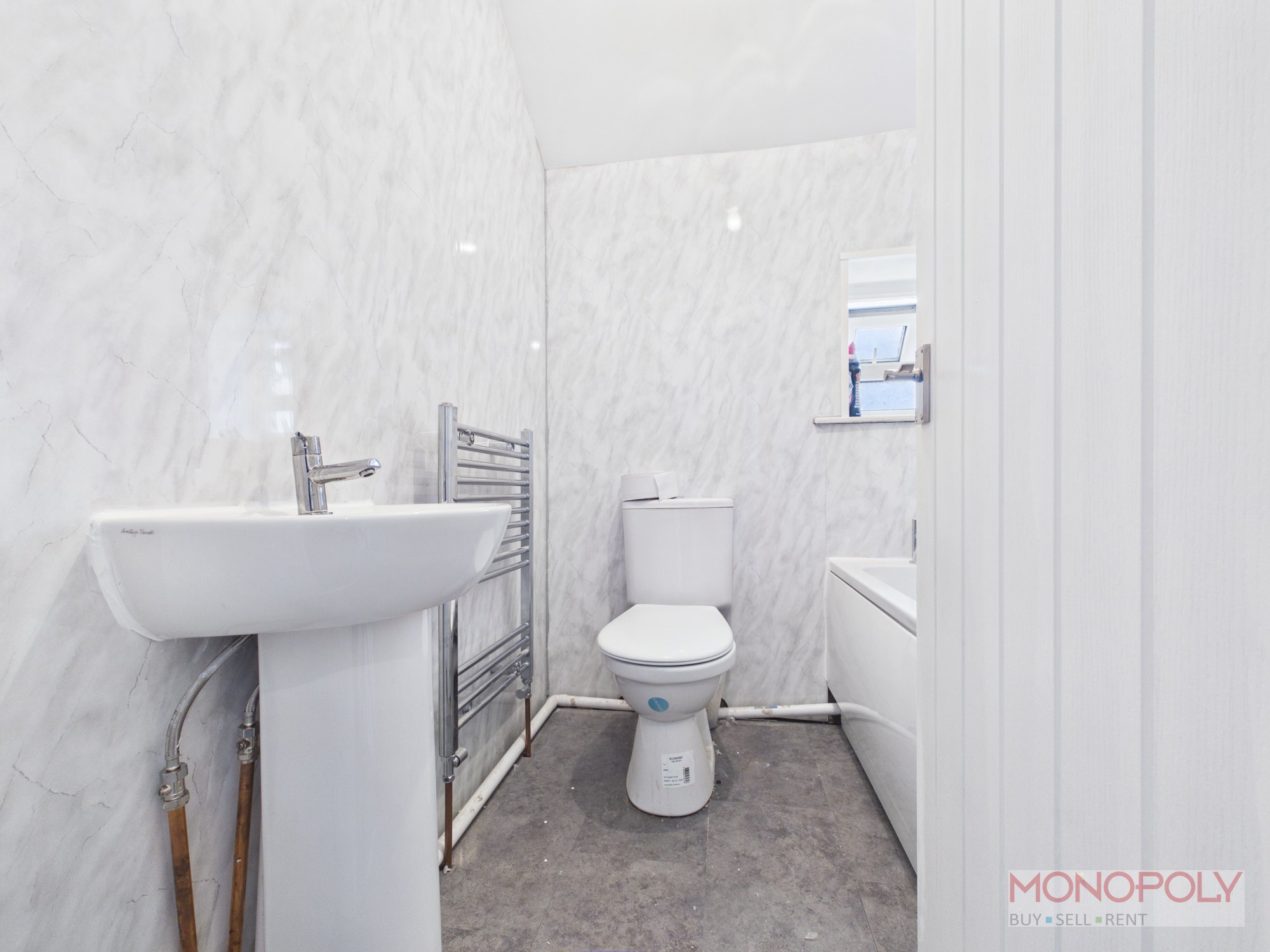 Victoria Road, Brynteg, LL11, photo 9