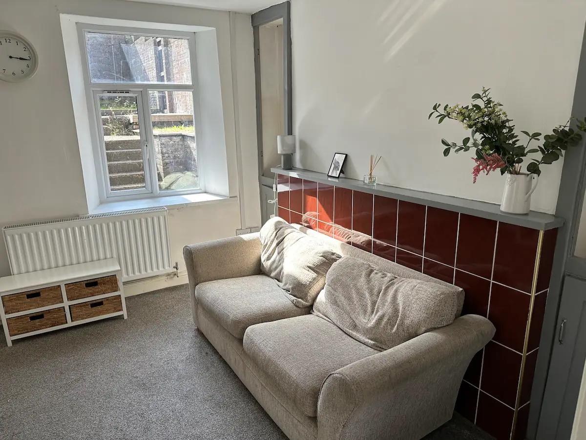 House - End Terrace For Sale Thomas Street