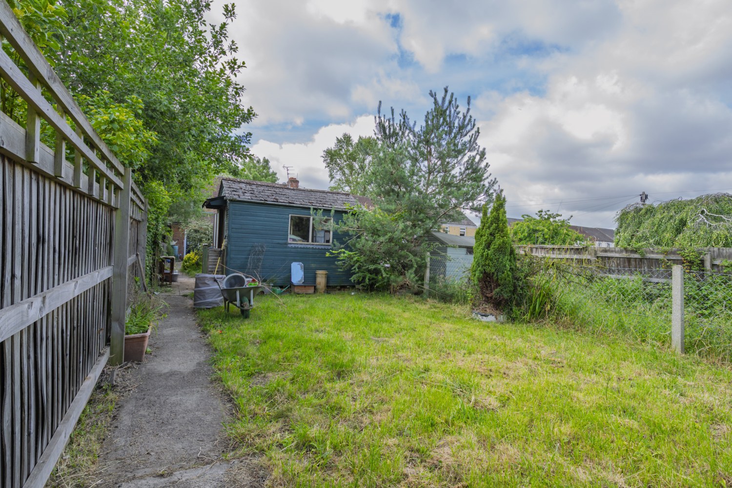 Harcourt Road, Swindon, SN2, photo 3