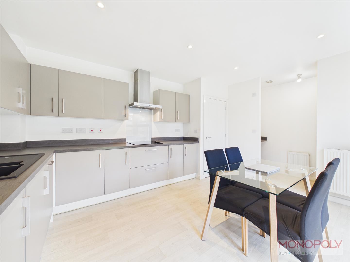 Moss Wood Court, New Broughton, LL11, photo 6