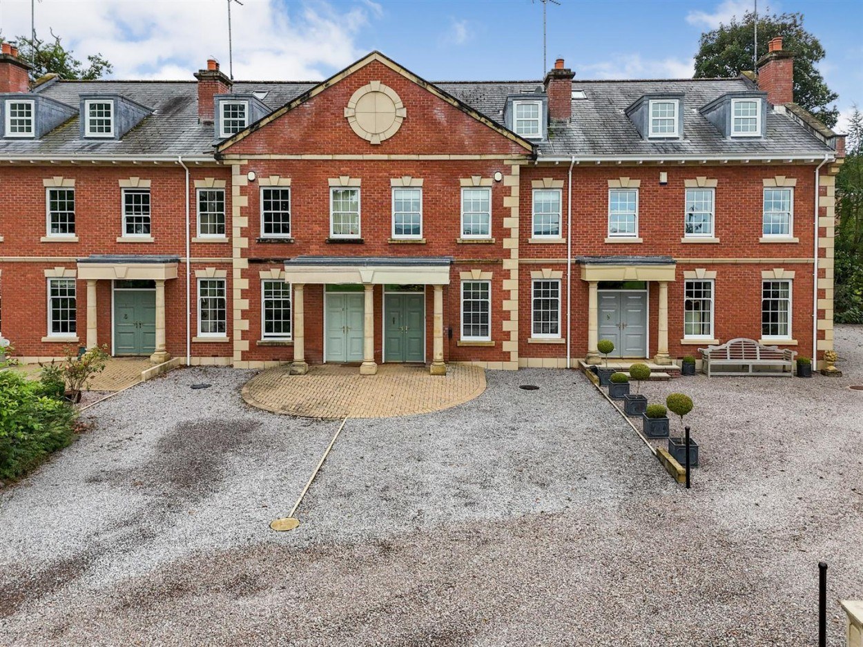 Stagstones Mansions