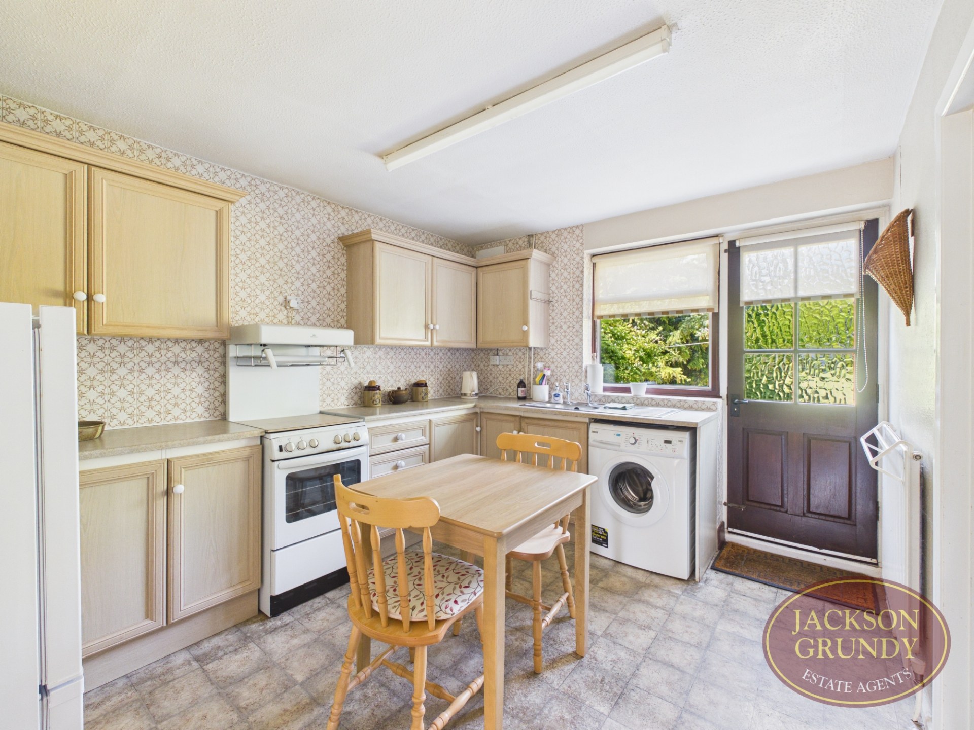 Spring Lane, Flore, NN7 4LS, photo 5