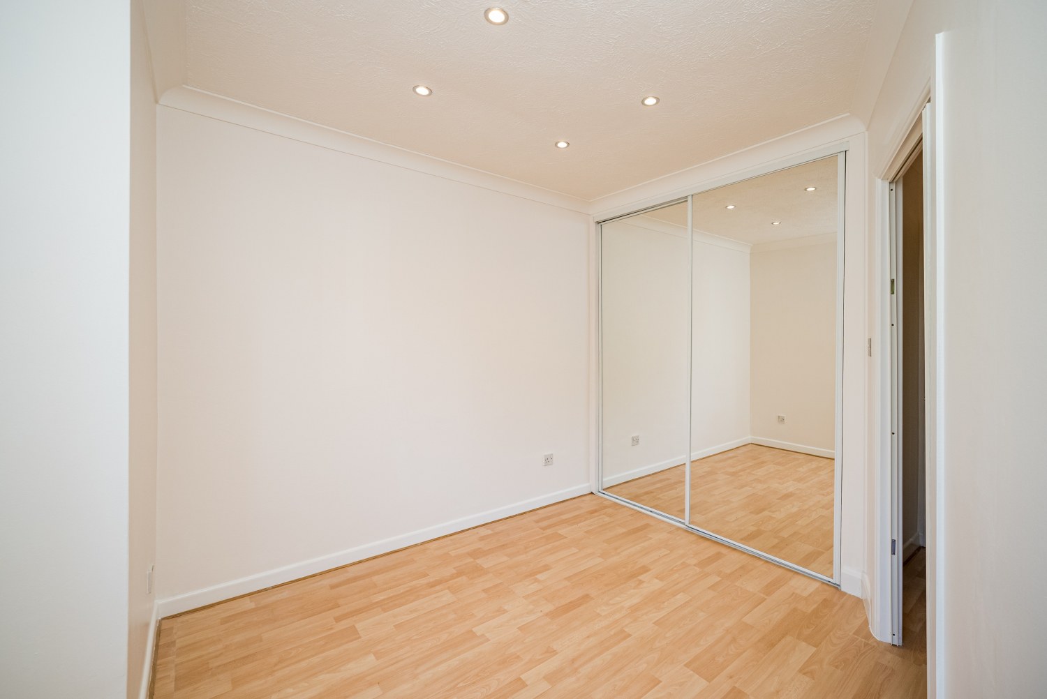 Kingfisher Court, Queen Alexandra Road, photo 4