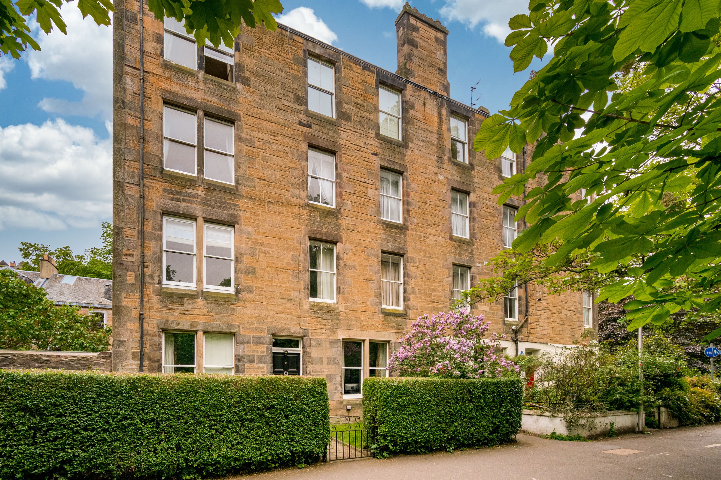 10/5 Meadow Place, Marchmont, Edinburgh, EH9 1JZ