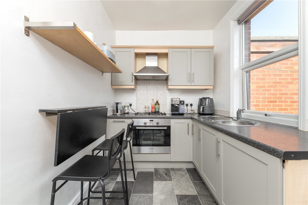 Beech Street, Tingley, Wakefield, West Yorkshire, WF3, photo 5
