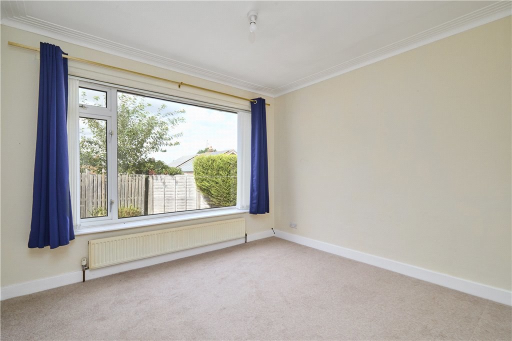 Hall Drive, Burley in Wharfedale, Ilkley, West Yorkshire, LS29, photo 7