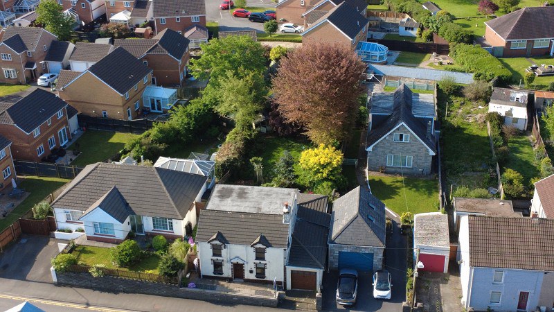 Glebe Road, Loughor, Swansea, City And County of Swansea., photo 2