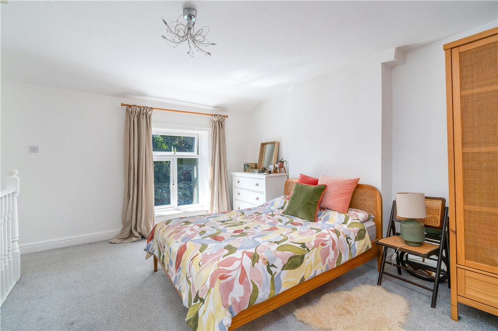 Oxford Place, Baildon, West Yorkshire, BD17, photo 9