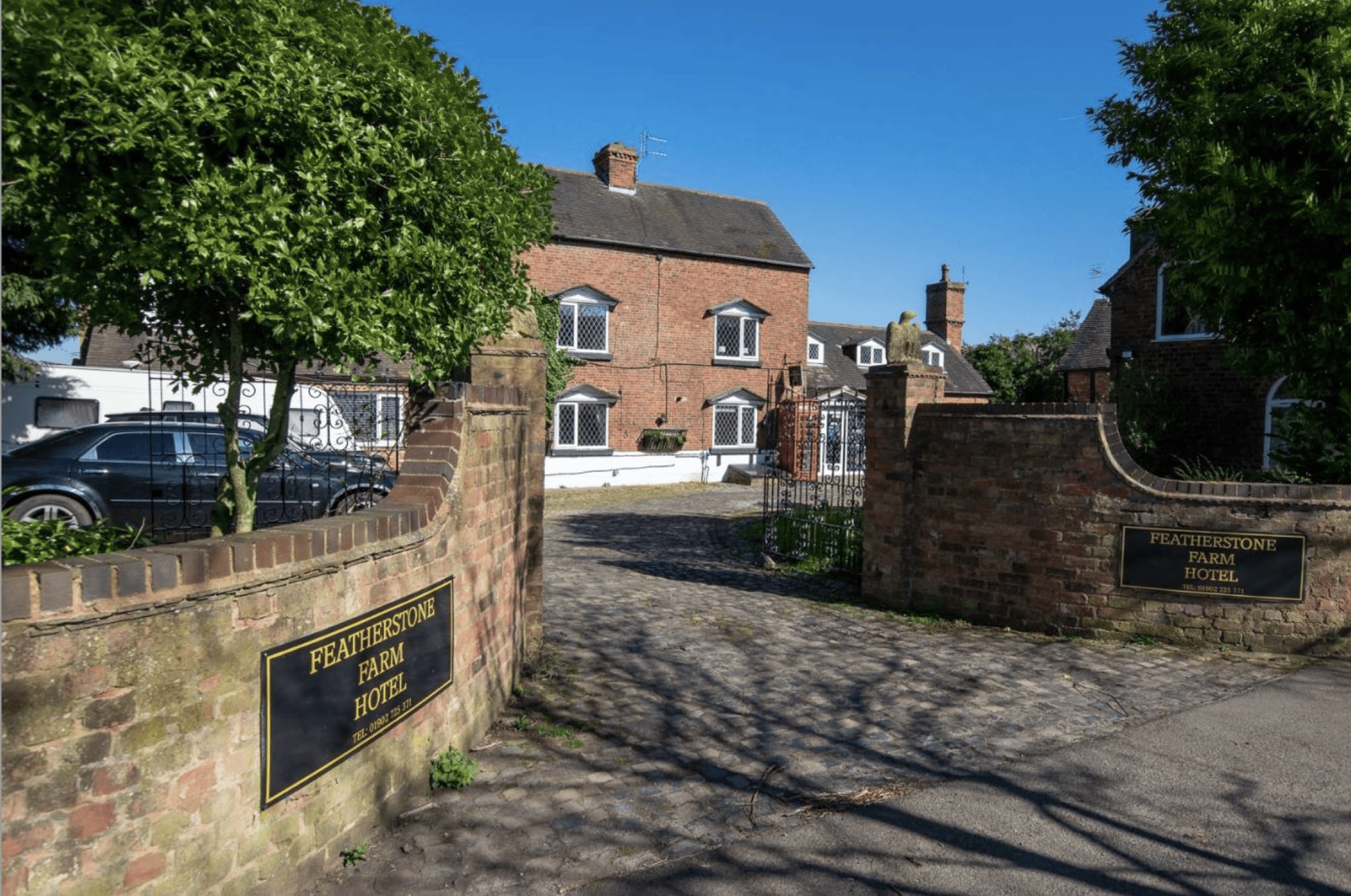 Featherstone Farmhouse