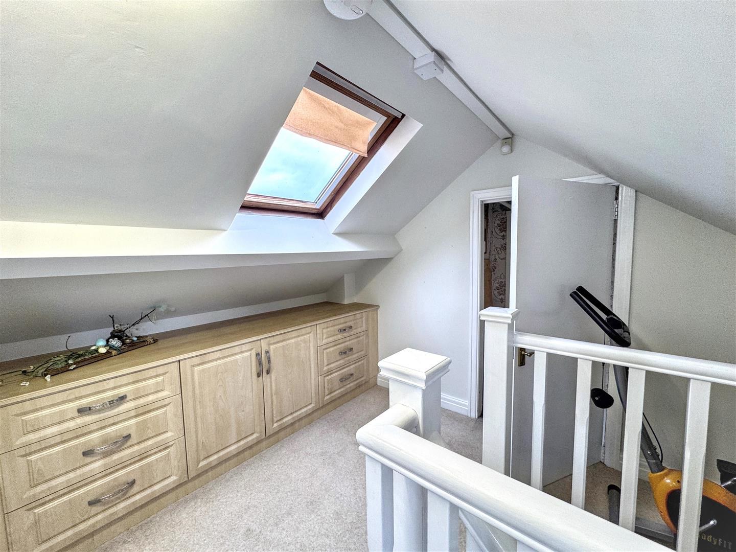 Birchlands Avenue, Wilsden, Bradford, BD15 0HB, photo 15