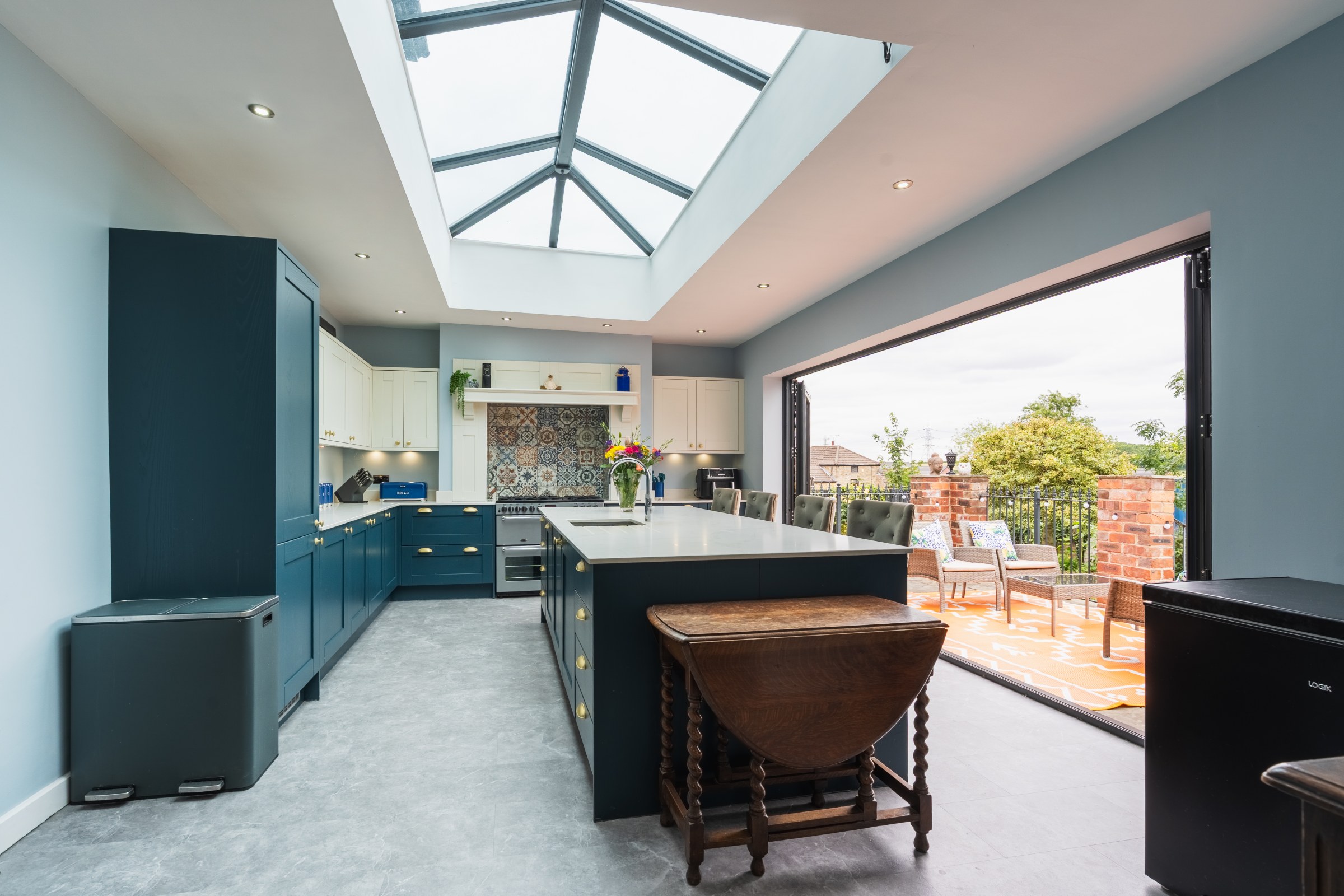 Top Road, Calow, S44, photo 12