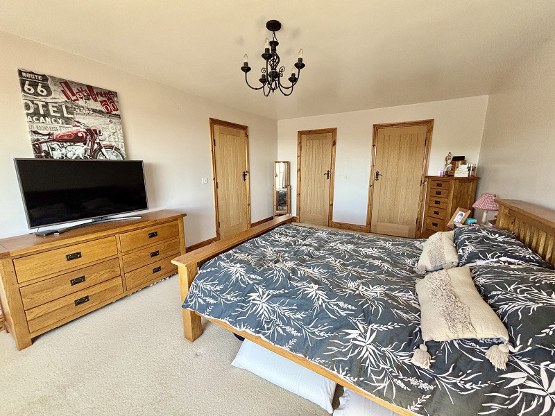 Neath Road, Pontardawe, Swansea., photo 18