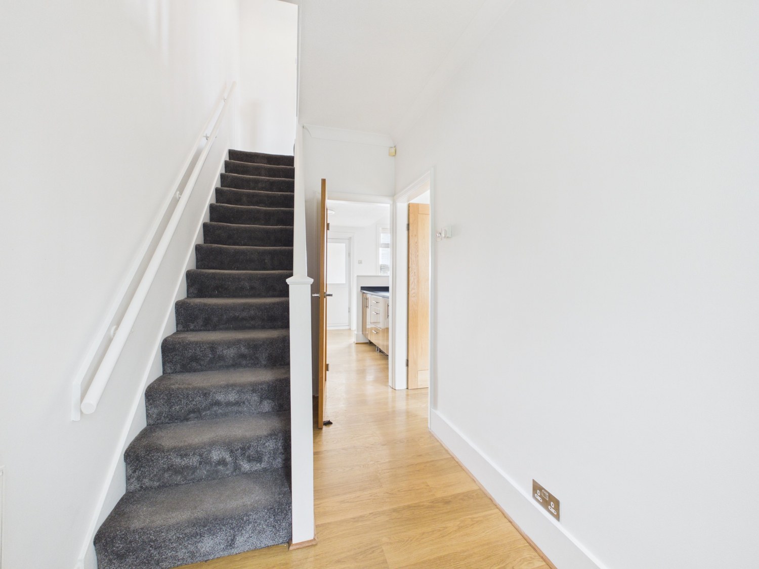 Victoria Road, Morley, Leeds, West Yorkshire, LS27, photo 8