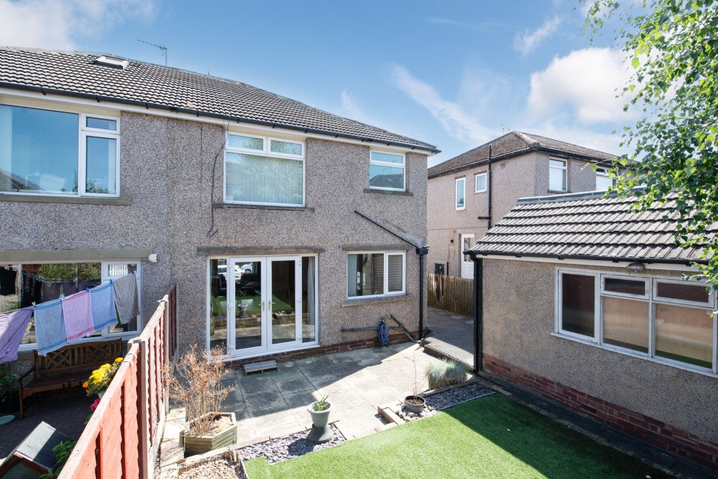 Woodside View, Cottingley, Bingley, West Yorkshire, BD16, photo 12