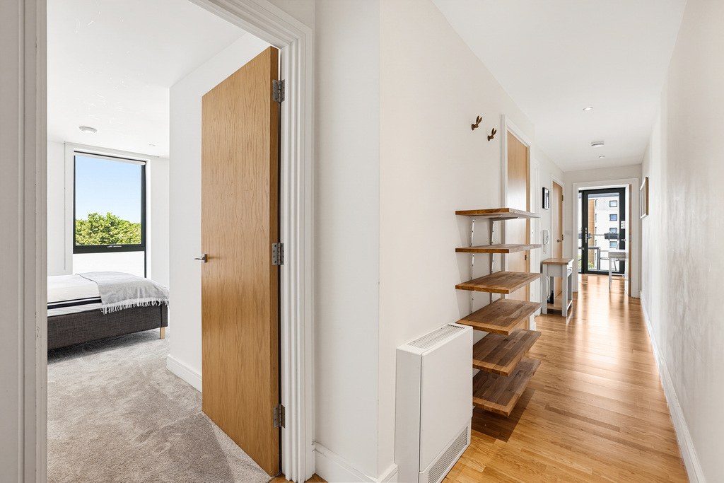 Bruce Court, Underhill Gardens, Ealing, London, W5, photo 6