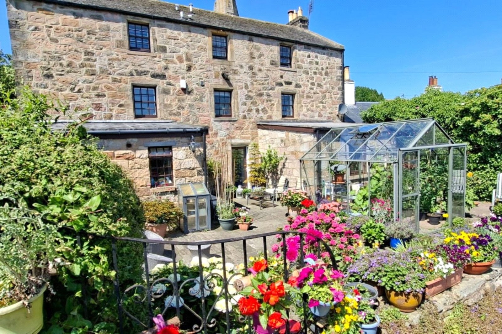 High Street, Kirkliston, Edinburgh, EH29