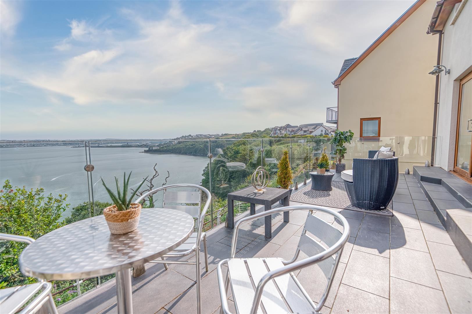 Ocean Way, Pennar, Pembrokeshire, photo 4