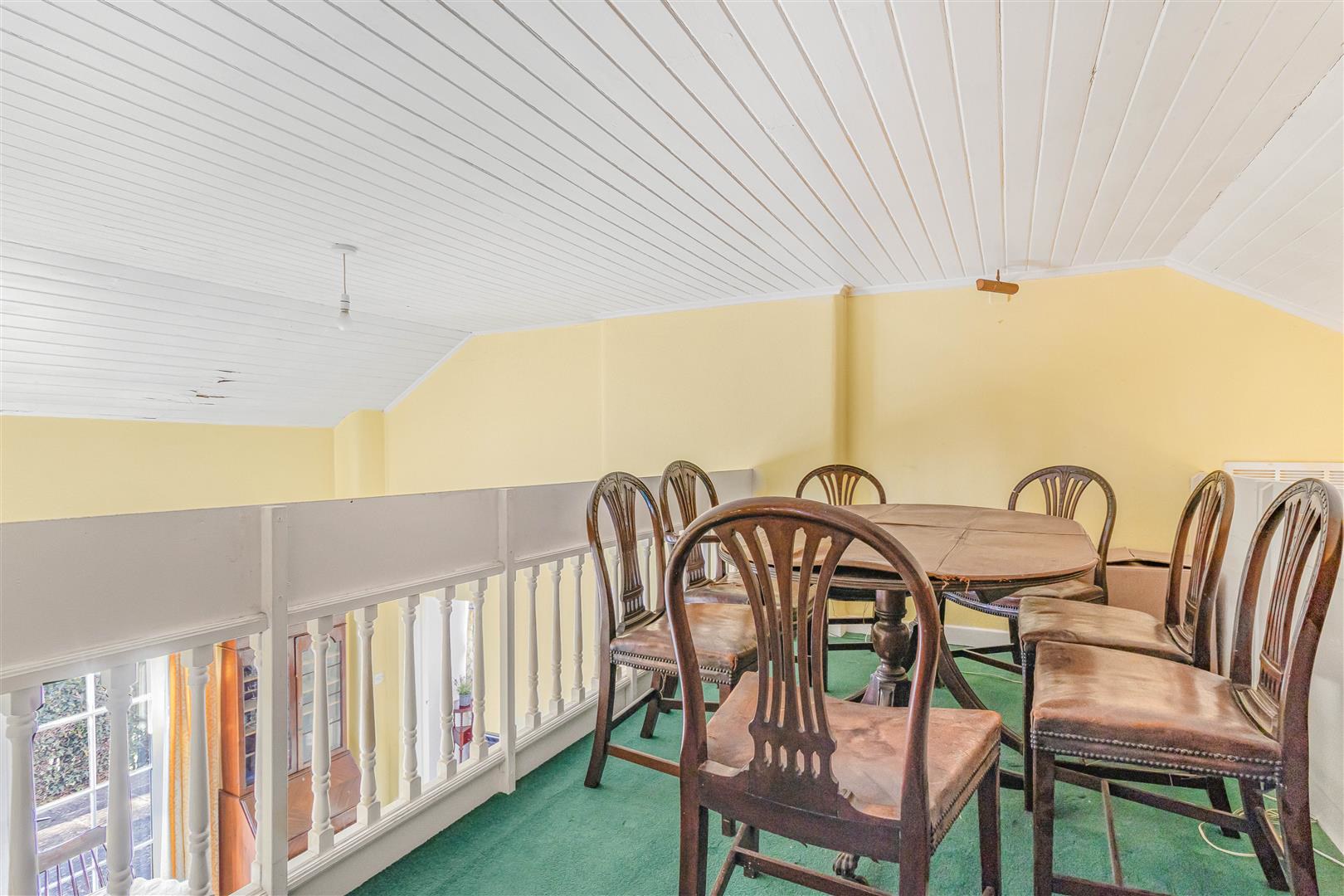 Hamilton Road, Newmarket, photo 17
