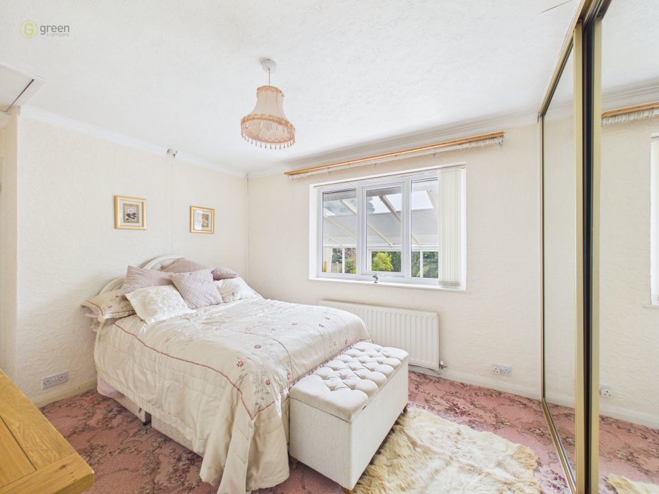 Whitecrest, Great Barr, Birmingham, B43, photo 7