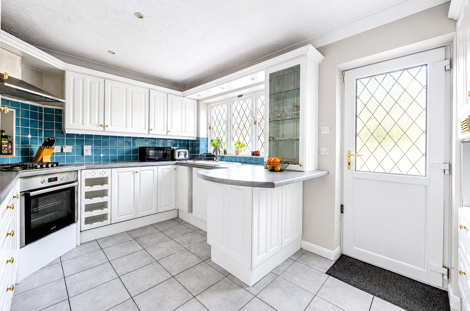 Downs View, Holybourne, Hampshire, GU34, photo 2