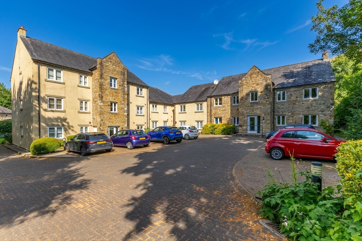 Maple Close